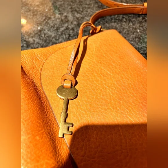 FOSSIL MAYA LEATHER CROSSBODY BAG - Picture 2 of 15